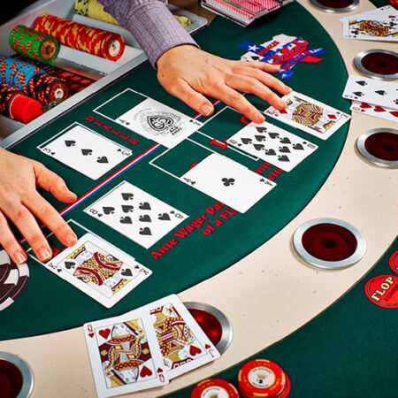 Poker Texas – Game bài phổ biến, nổi bật hấp dẫn tại CF68