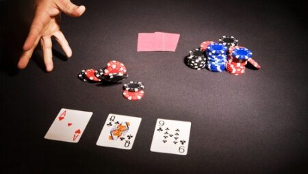 Bài rác trong Poker là gì? Những lưu ý xử lý bài rác trong poker