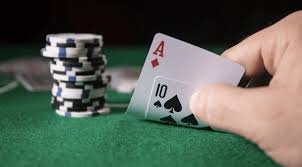 Donk bet Poker là gì? Khi nào nên thực hiện Donk bet Poker